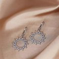 thumbnail image 2 of Pendientes de aro de acero inoxidable hechos a mano con símbolo del sol para mujer, pendientes de talismán de joyería, regalo ---- 1179 - Código de producto 76696 1179, 2 of 5