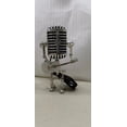 thumbnail image 1 of Micrófono de metal Robot Micrófono de metal Guitarra con luz Decoración del hogar, 1 of 6