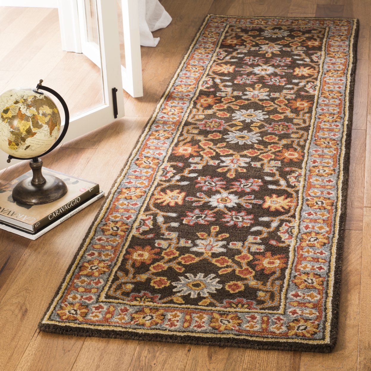 SAFAVIEH Heritage Genette Traditional Wool Area Rug, Charcoal/Blue, 6' x 6' Square