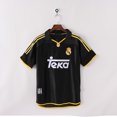 thumbnail image 1 of 1999-00 Real Madrid Domicile. Maillot de Football Classique, 1 of 2