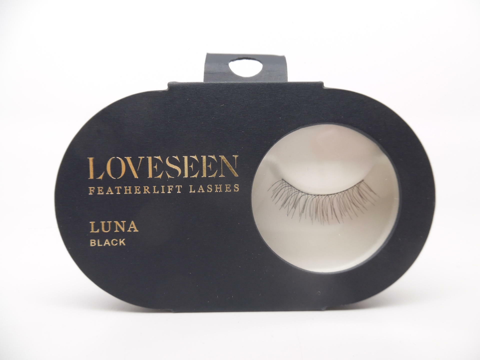 LoveSeen Featherlift LUNA Synthetic SelfAdhesive Eyelashes Black 1