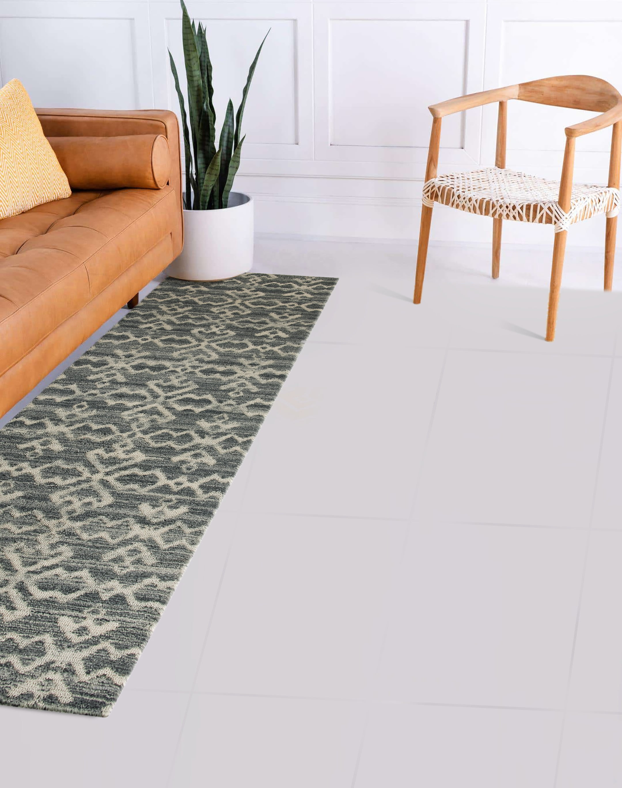 Better Homes & Gardens Gray Arcos Geo Indoor Runner Rug, 2.5' x 7'
