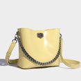 thumbnail image 3 of Bolsos de moda tipo cubo para mujer, bolsos y carteras de diseñador de lujo, novedad de 2023, bolso de hombro con correa de cadena gruesa y cierre de PU, 3 of 5