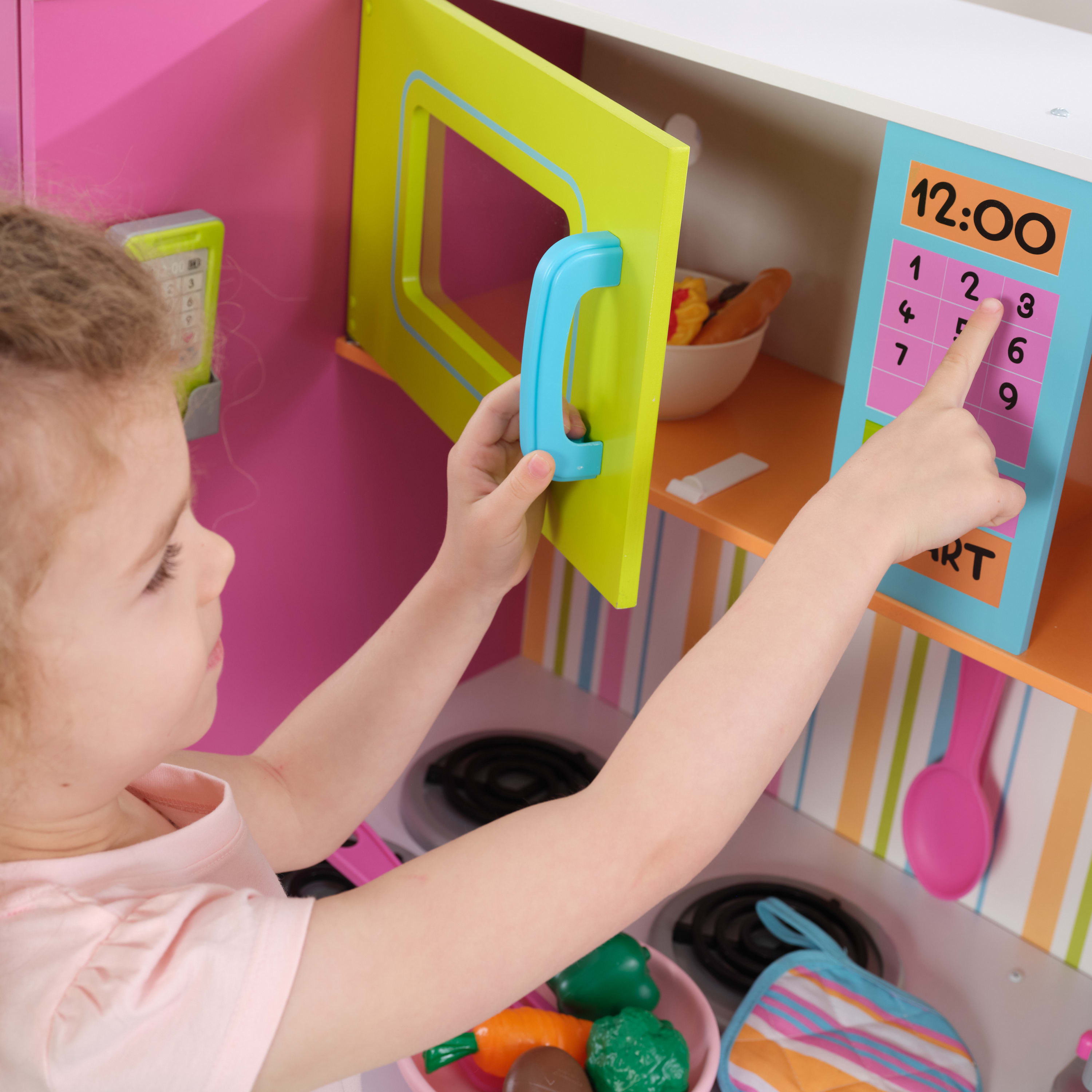 KidKraft Deluxe Big and Bright Wooden Play Kitchen photo 3