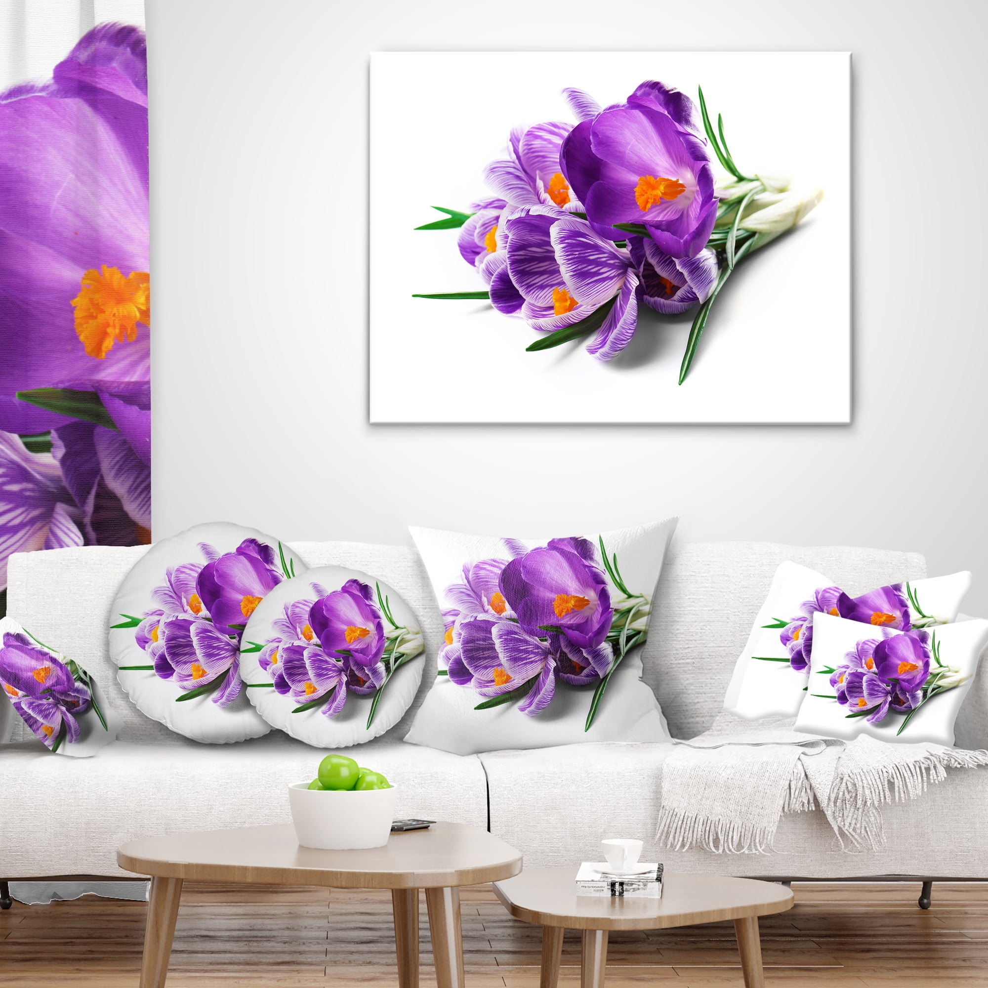 Designart Bunch of Blooming Crocus Flowers - Floral Throw Pillow - 16x16