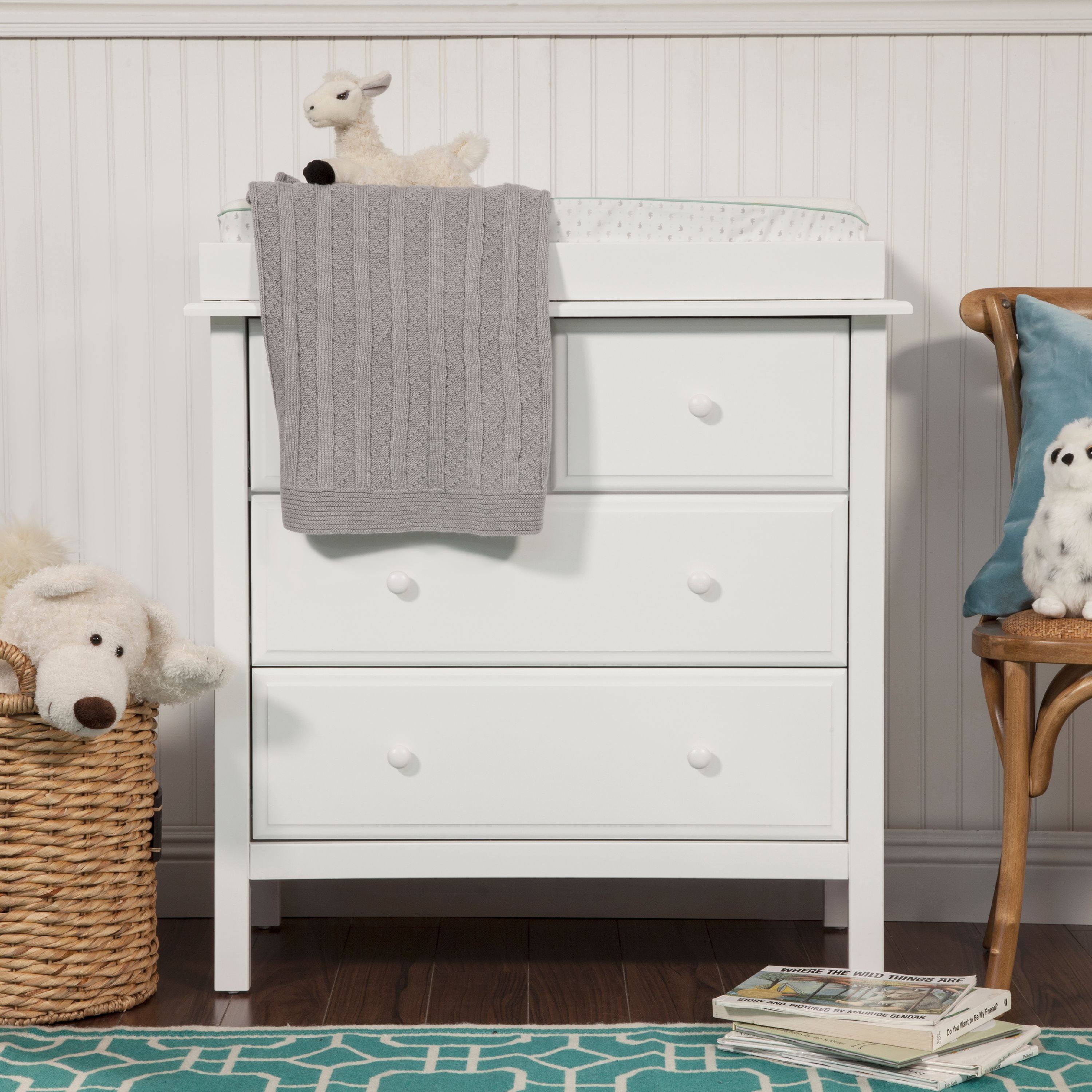 Davinci Autumn 4 Drawer Dresser In Chestnut Walmart Com Walmart Com