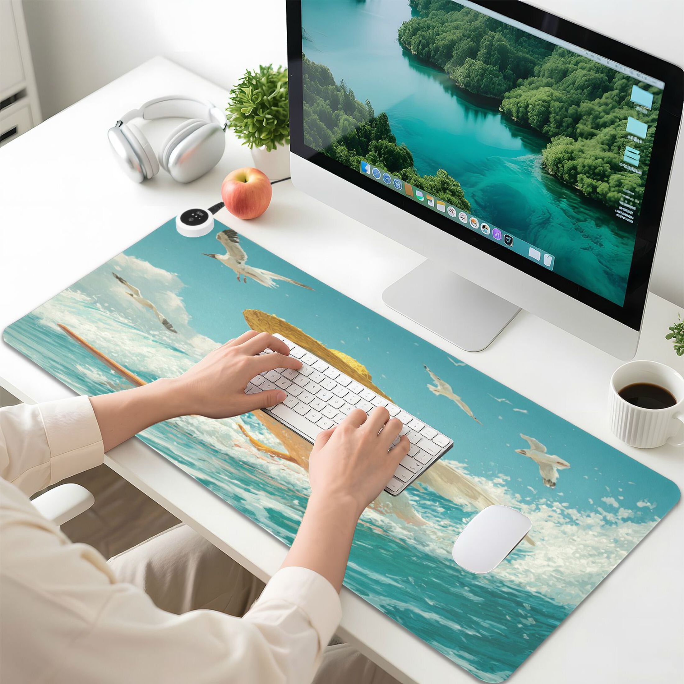 Wobogo White Duck Heated Mouse Pad Extra-Large Desk Mat With 3 Heating Levels and 3-hour Auto Shut-Off Protection Ideal for Computer Keyboards Home Office Hand-warming Essential 31.5in × 13in