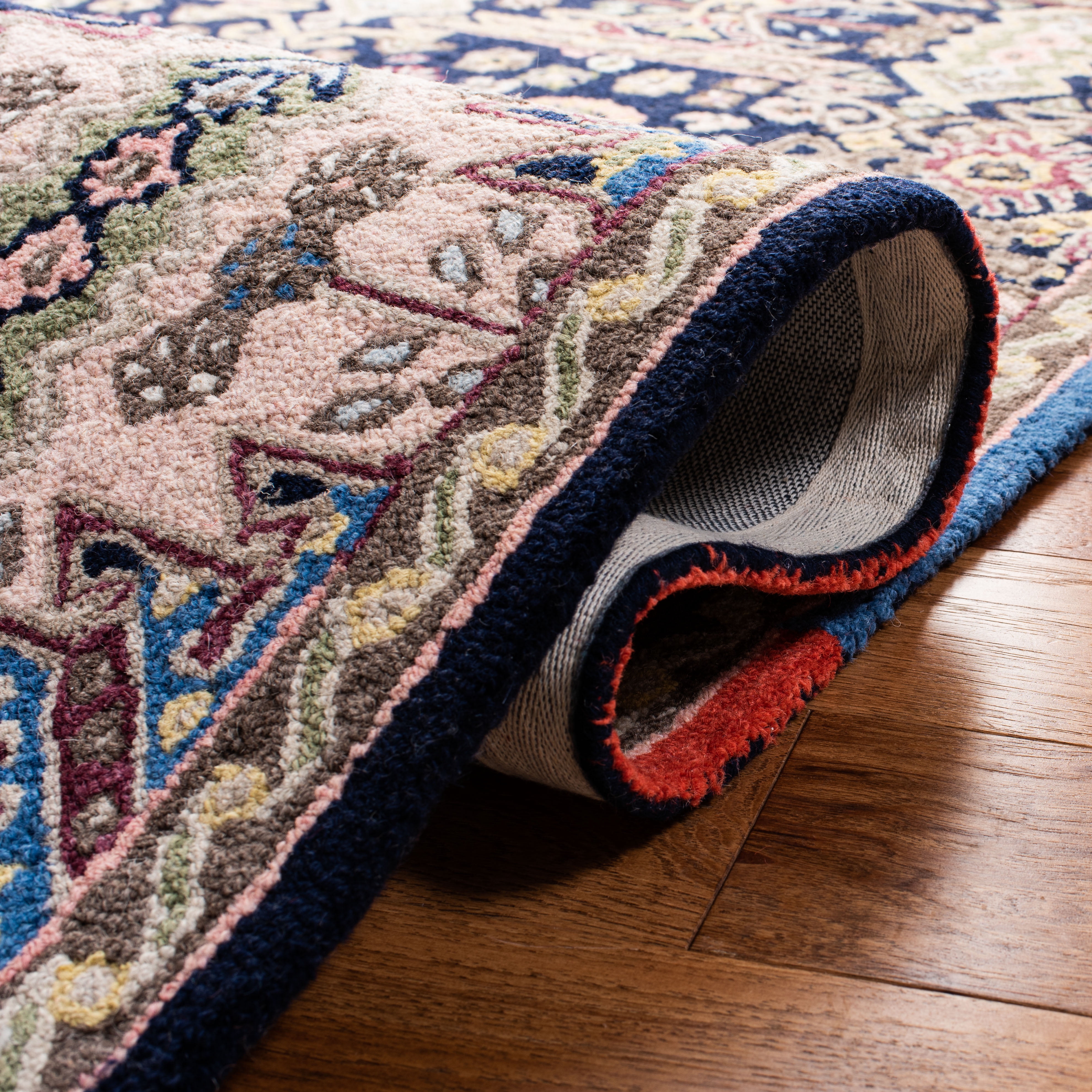 SAFAVIEH Bellagio Caolan Floral Wool Runner Rug, Navy/Sage, 2'3" x 7'