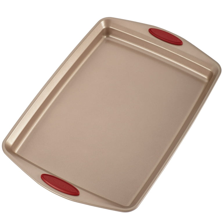 Rachael Ray Cucina Bakeware Set Includes Nonstick Cake Cookie Baking Sheet  and Muffin Cupcake Pan, 4 Piece, Latte Brown with Cranberry Red Grips