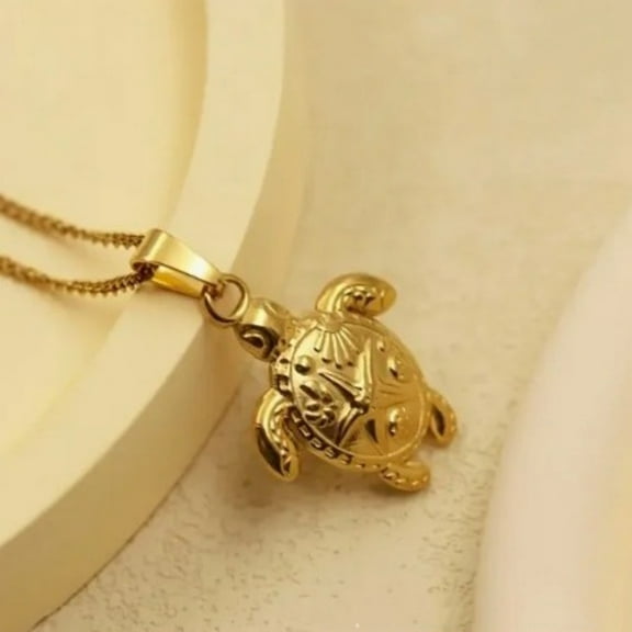 Personalized Embossed Titanium Steel Turtle Shape Pendant Necklace