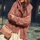 thumbnail image 2 of Abrigo de Moda Suéter de aguja pesada de otoño e invierno para mujer, cárdigan suelto de moda grueso para mujer (Rosa vivo, S), 2 of 4