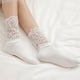 thumbnail image 3 of Dinheiro Calcetines de encaje para mujer, calcetines tobilleros plisados de malla transparente, calcetines de encaje, 3 of 5