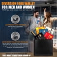 thumbnail image 4 of Decoy Wallet The Decoy Wallet Cartera falsa única con tarjetas falsas, 4 of 9