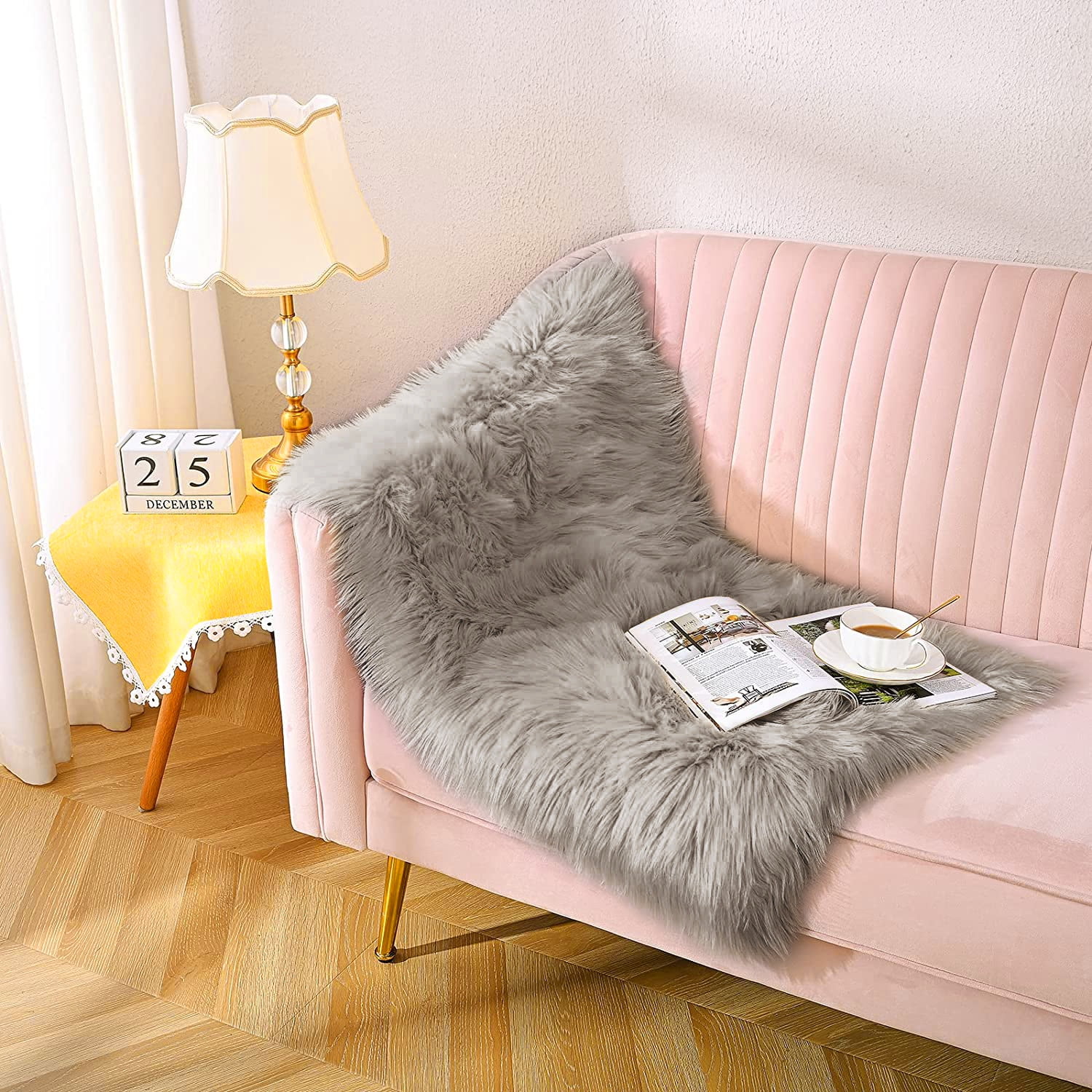 Junovo Luxury Fluffy Area Rugs Furry Rug for Bedroom Rugs Area Carpet for Living Room Bedroom Room,2'x4',Beige