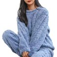 thumbnail image 1 of Conjunto de pijama cálido y grueso para mujer, pantalones de manga larga de felpa, traje de terciopelo, ropa térmica para el hogar, invierno, 2 piezas, 1 of 4
