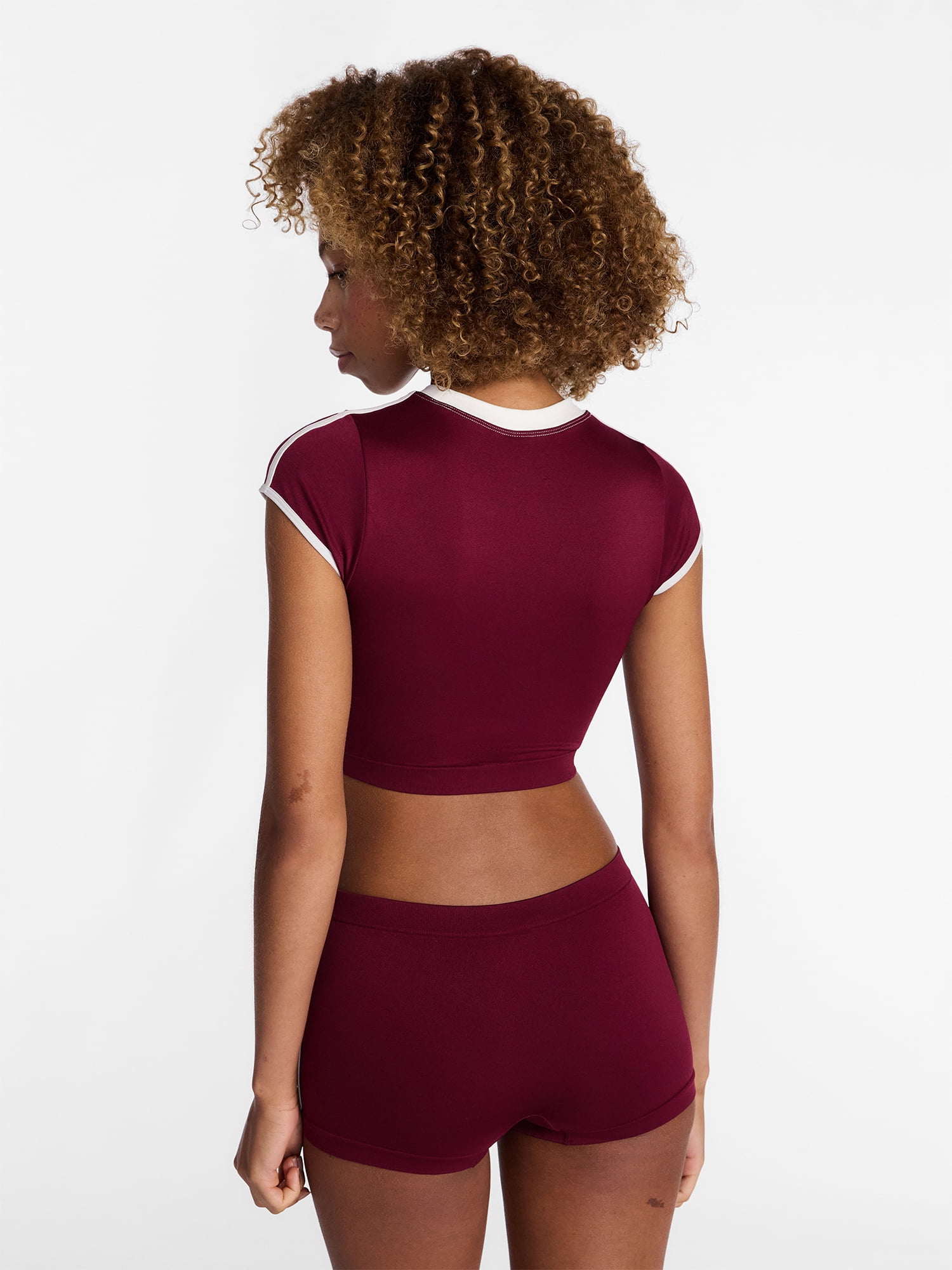 No Boundaries Seamless Cropped Tee and Boyshorts Set, 2 Piece, Women's XS-XXXL