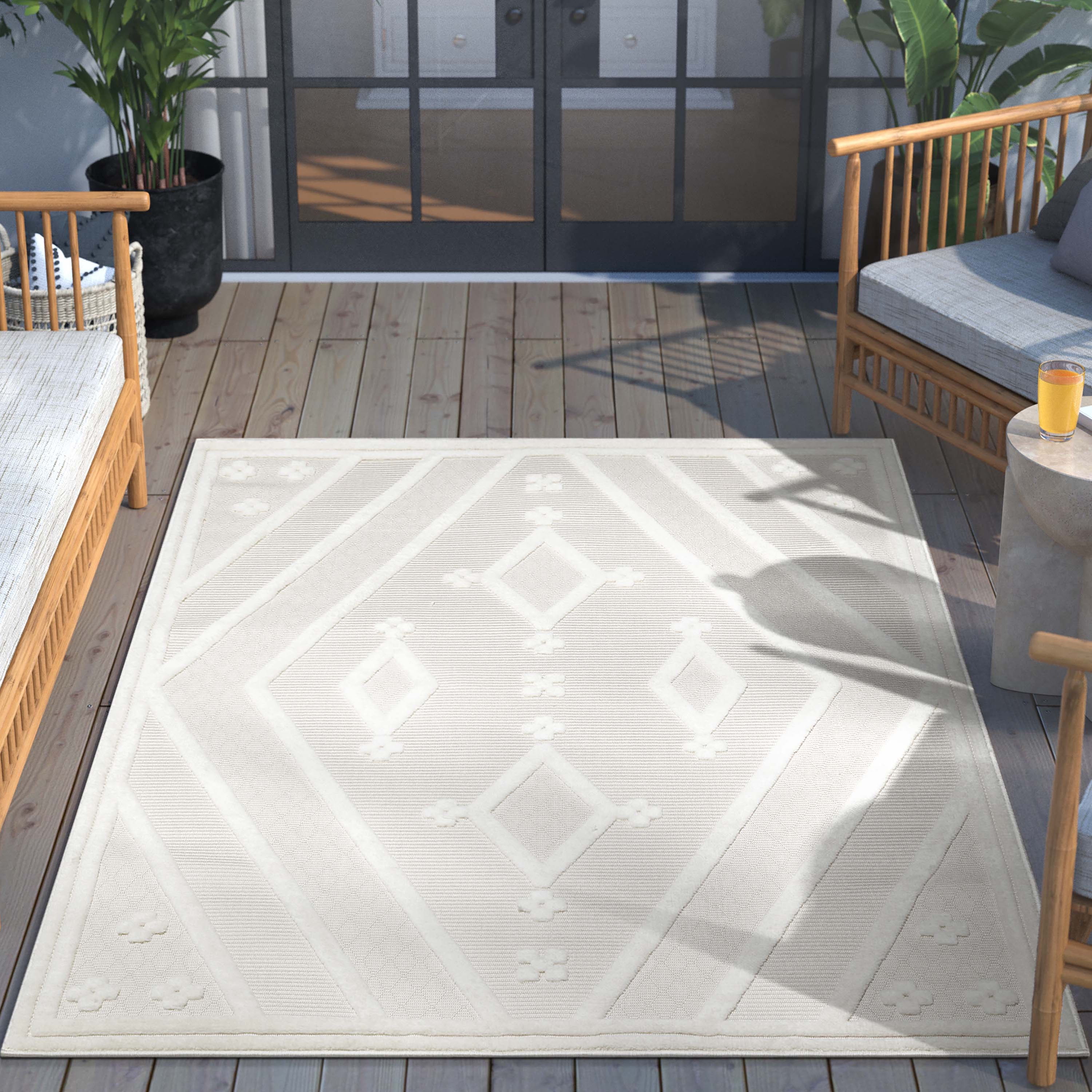 Well Woven Sila Mali Modern Moroccan Ivory 5'3" x 7'3" Indoor/Outdoor Area Rug