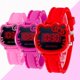 thumbnail image 2 of Reloj electrónico con luz LED y diseño de gato de dibujos animados, de silicona, para adolescentes, para mujeres y estudiantes, 2 of 5