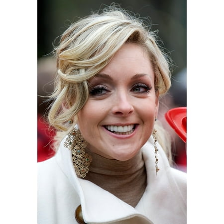 Avenue Mary Janes - Jane Krakowski In Attendance For 83Rd Annual MacyS Thanksgiving Day Parade Seventh Avenue New York Ny November 26 2009 Photo By LeeEverett Collection Photo Print