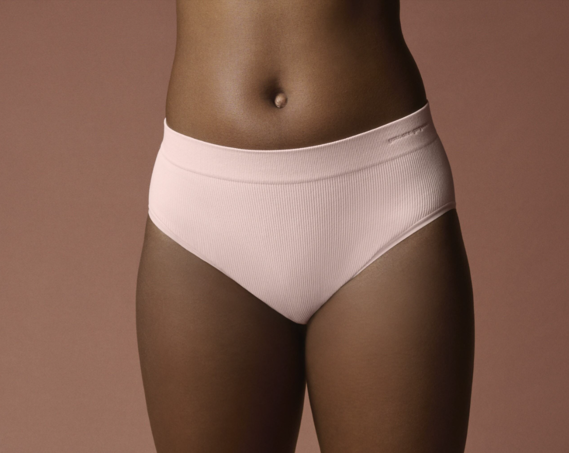 Joyspun Women's Seamless Brief Panties, 6-Pack photo 7
