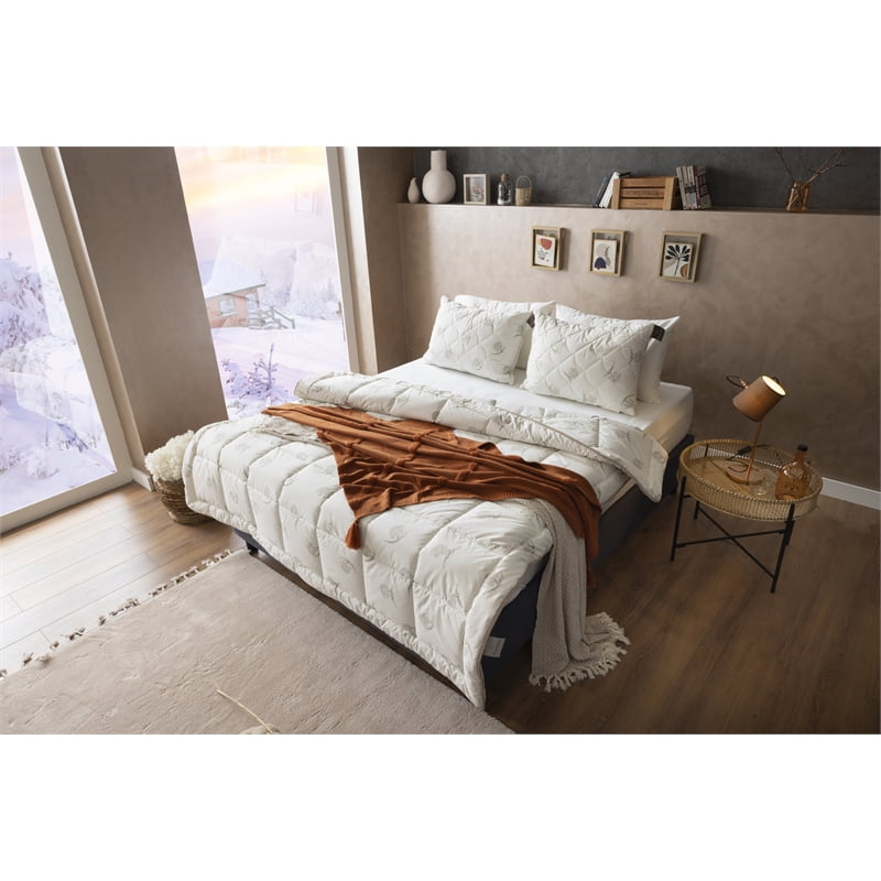 Duvetta 100 Wool Comforter with Cotton Fabric Cover New Zealand Wool King Size