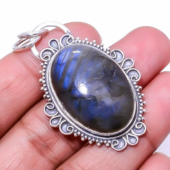 Labradorite - Madagascar 925 Sterling Silver Bali Pendant 2.03" P_9354_176_19