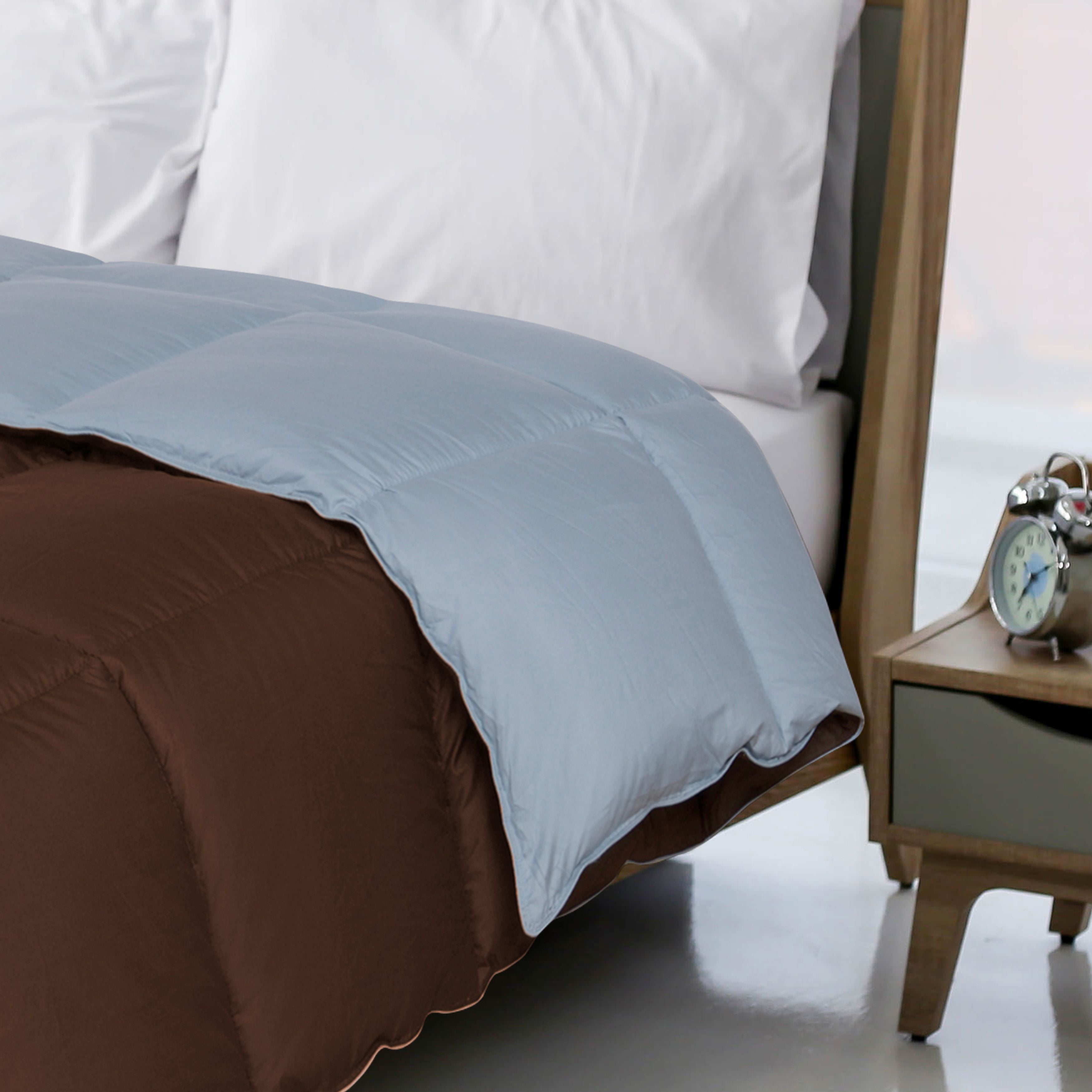 Superior Down Alternative Reversible Comforter, Full/ Queen, Choco/ Sky Blue