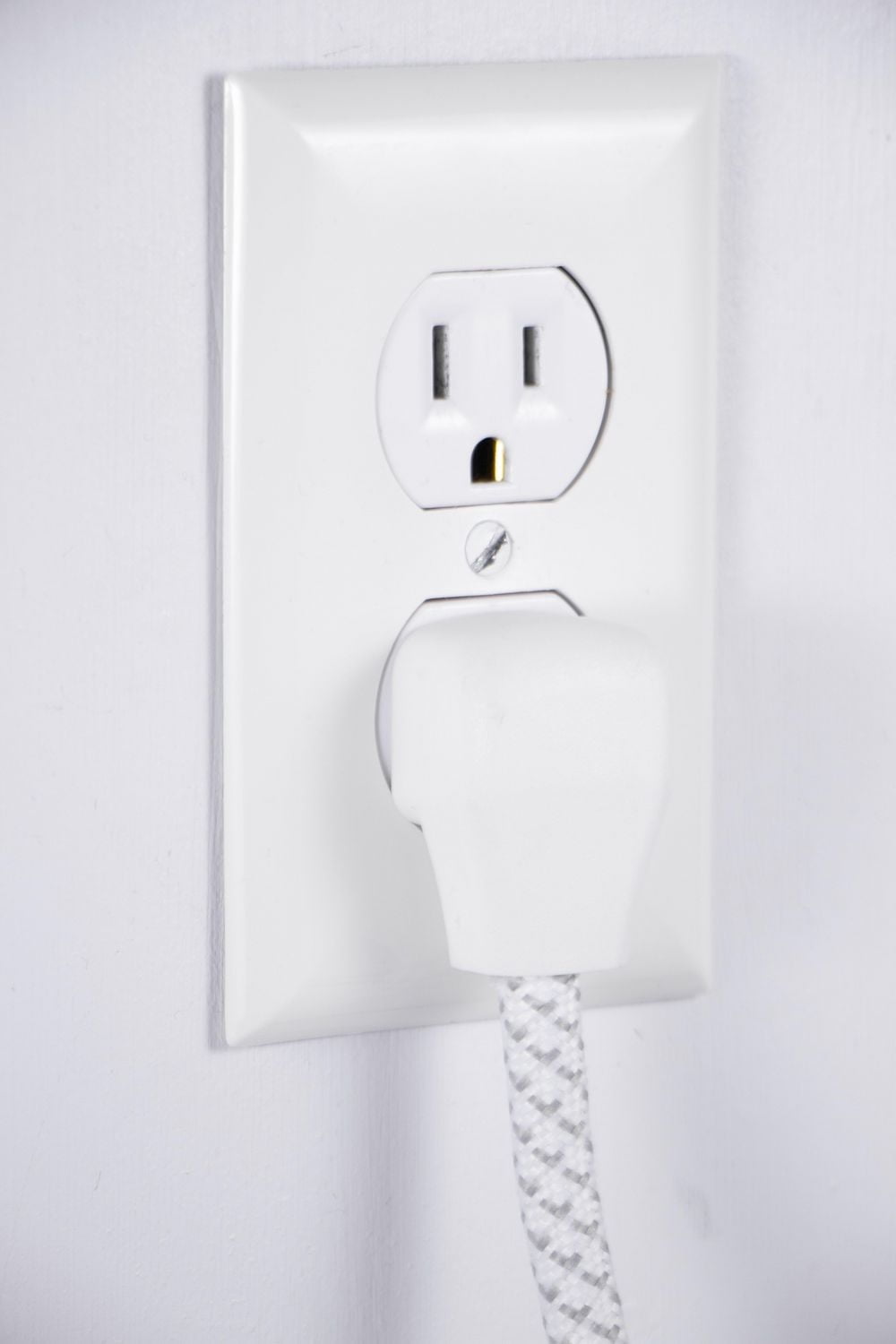 Philips Elite 3-Outlet Extension Cord with Surge Protection