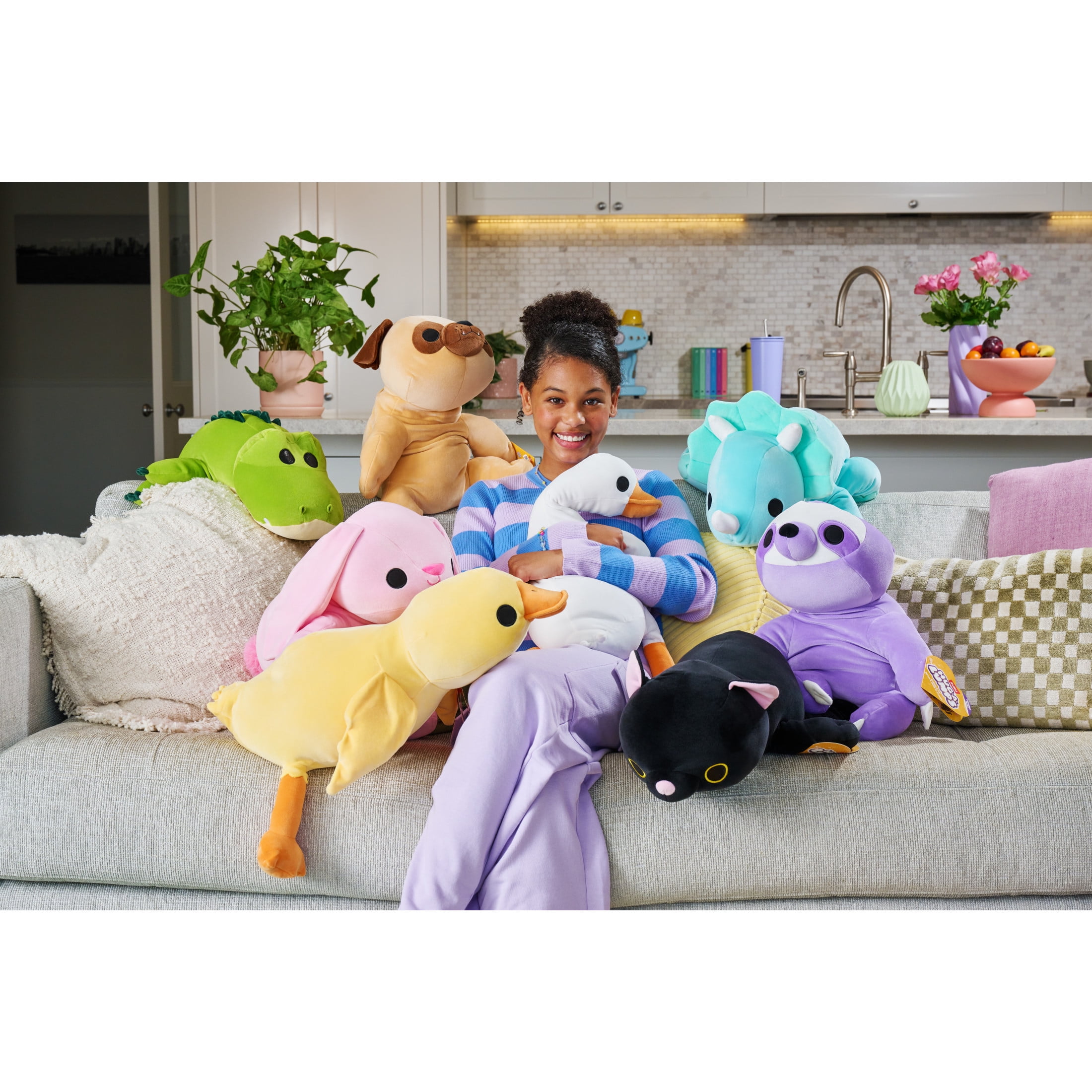 Hug-a-Lumps (Mav) by ZURU, Cuddly Squishy Comfort Plush, Weighted Plush 1.5kg/3.3 Pound