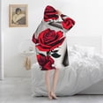 thumbnail image 3 of Chandail à Capuchon Couverture Surdimensionné Douillet à Imprimé de Roses Rouges Noël Adultes Chaud Hiver Cadeau Snuggie avec Poche, 3 of 6