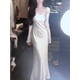 thumbnail image 4 of Elegante vestido largo de sirena de satén para mujer, vestido de fiesta de noche para boda, vestido de graduación, vestido de una pieza con escote en V y mangas largas, 4 of 5
