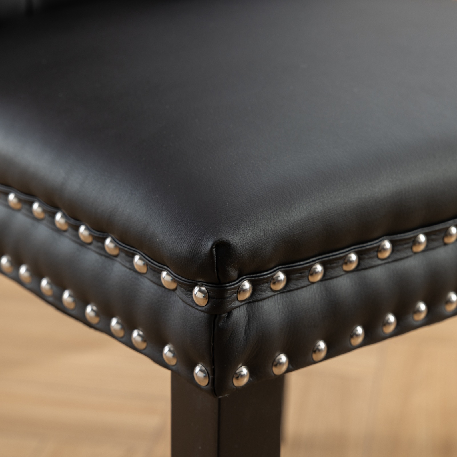 Dining Chairs Set of 2, Upholstered High-End Tufted Dining Room Chair with Back Ring and Nailhead Trim, Modern Velvet Kitchen Chairs with Solid Wood Legs for Kitchen, Home,Black+Wine