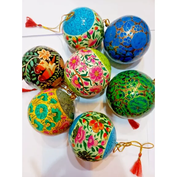 2 Royal Paper Mache Floral Christmas Bauble Gifts Xmas Decorative Balls Assorted