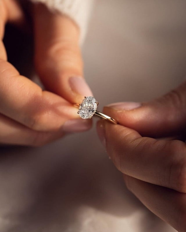 SOLITAIRE JEWELS 3.1CT Oval Cut Moissanite Diamond Hidden Halo Engagement Ring, Anniversary Ring For Women, 10k Yellow Gold Solitaire Ring