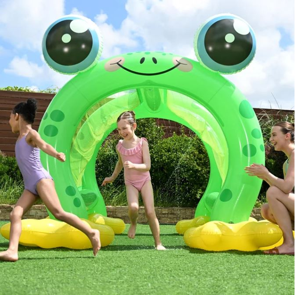 Inflatable Kids Water Sprinkler Tunnel with Fun Frog Design for Outdoor Lawn Play
