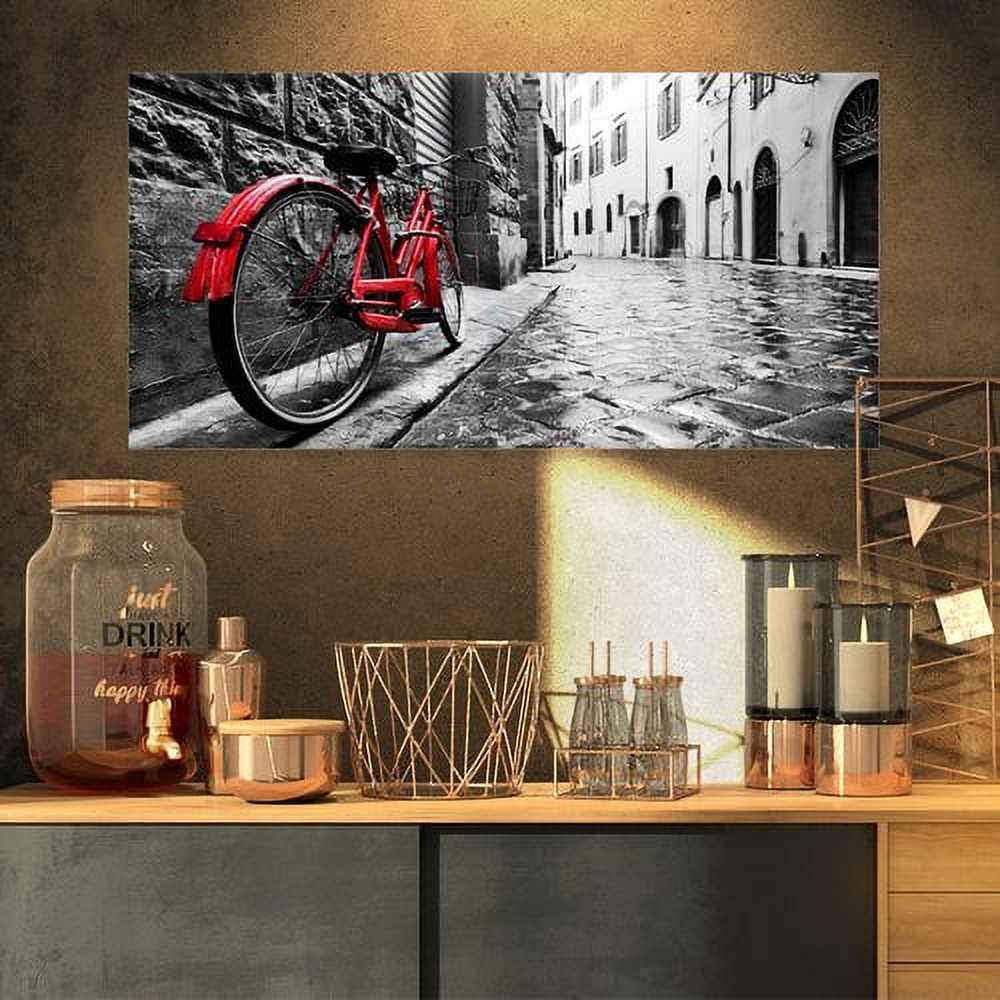 Designart 'Retro Vintage Red Bike ' Cityscape Photo Metal Wall Art