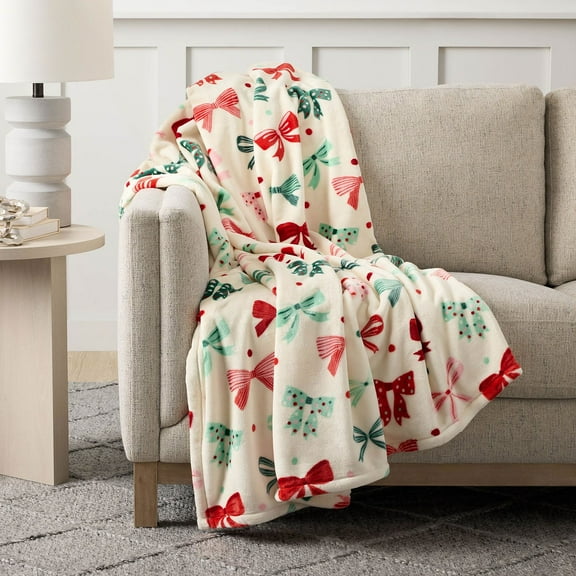 Member's Mark Lounge Throw, 60"x70", Seasonal Designs