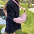 thumbnail image 1 of Bolso de bola de masa para mujer Bolso bandolera pequeño Bolso de hombro con correa ajustable (Rosa), 1 of 7