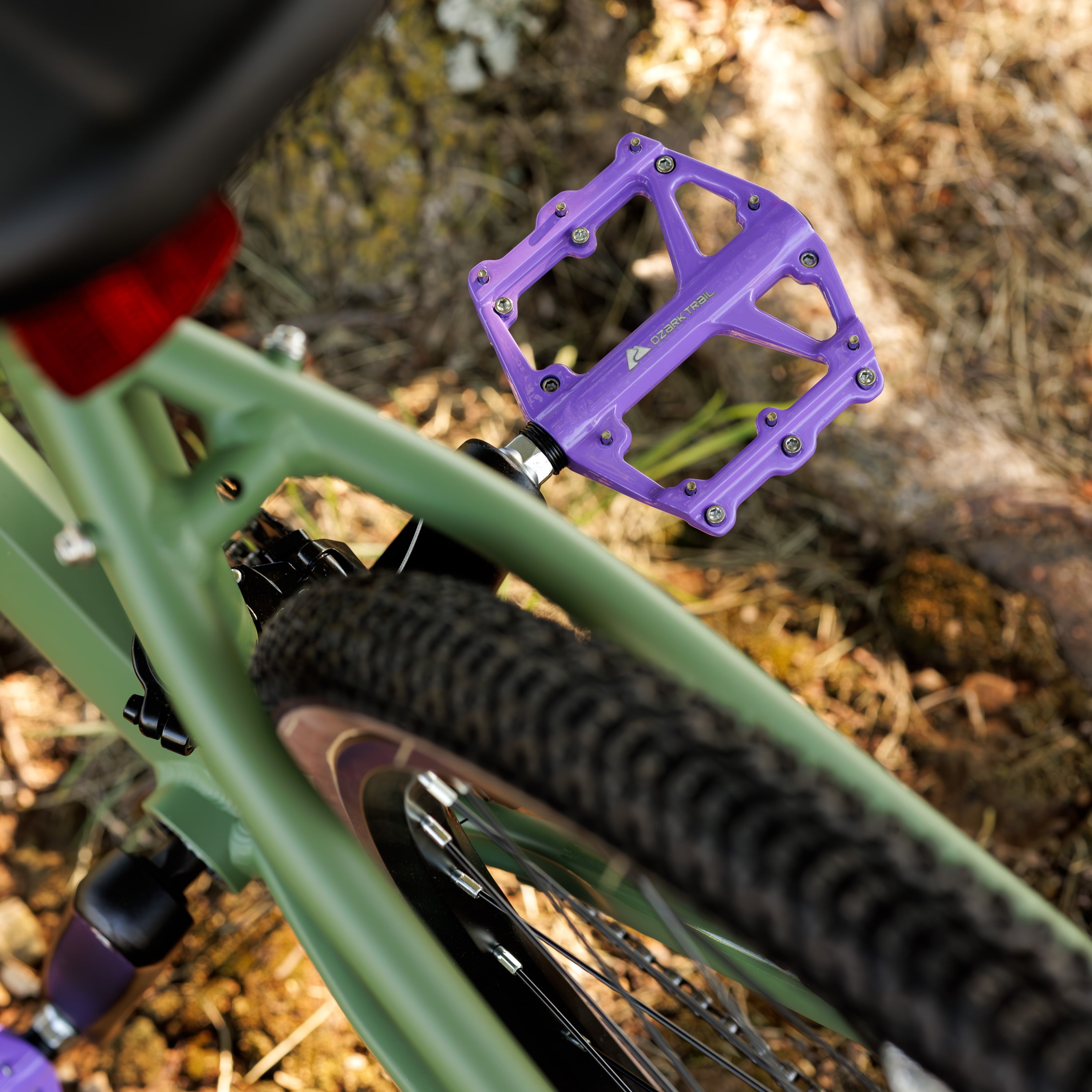 Ozark Trail Aluminum Mountain Bike Pedals, Compact and Durable, Purple