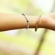 thumbnail image 2 of Pulsera con dije de corazón para mujer, pulseras de eslabones con forma de corazón, pulsera de cristal con piedra de cristal para mujer, joyería en tono plateado, regalo para ella, 2 of 7