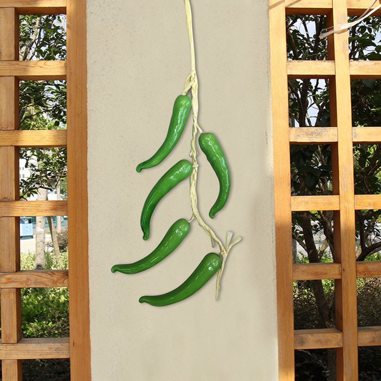 5-Pack Fake Hanging Chili Pepper Strings – Lifelike Artificial Vegetable Decor For Kitchen, Photography