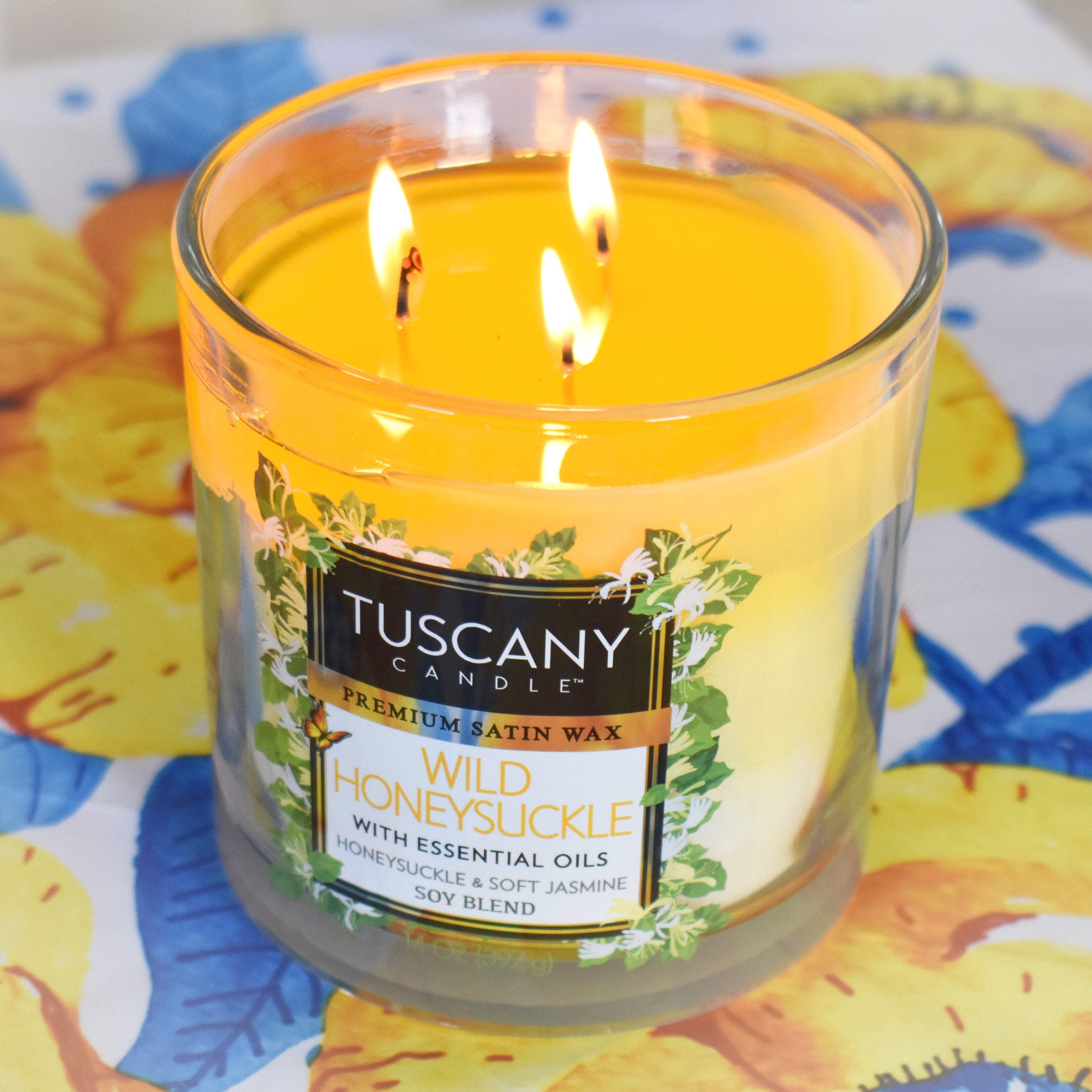Wild Honeysuckle Long-Lasting Scented Jar Candle (14 oz)