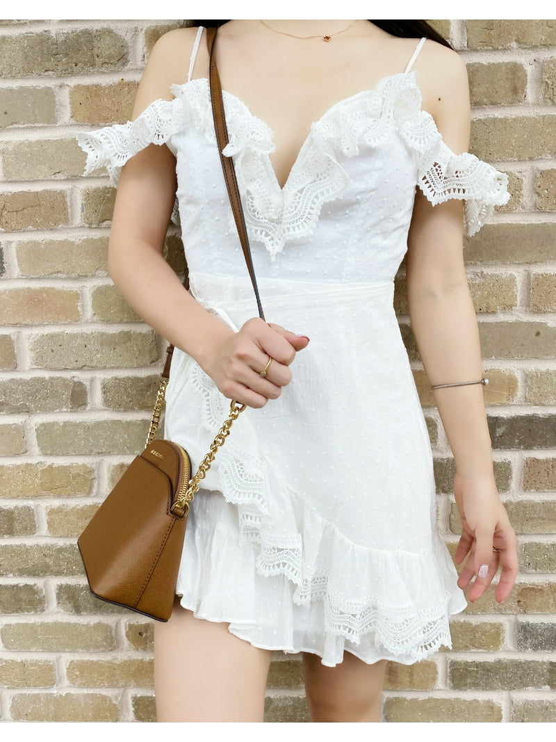 Michael Kors Leather Medium Dome Crossbody Handbag, Jet Set Michael Kors Leather Medium Dome Crossbody Handbag, Jet Set