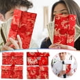 thumbnail image 1 of Sobre rojo con nudo de brocado 2024, tela de alta calidad, diseño de yuanes sellados, regalo de Año Nuevo, para celebraciones, decoración premium, sobre para dinero festivo, estilo tradicional., 1 of 9