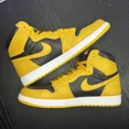 thumbnail image 4 of Size 12.5 - N I-K-E A i r-Jor-dan 1 Retro OG High ‘Pollen’ Men’s (9/10 CONDITION), 4 of 6