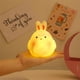 thumbnail image 4 of Iluminación suave de oso, pato, conejo, cerdo, pollo, pequeña luz nocturna, lámpara de mesita de noche, decoración de dormitorio, luz de ambiente, regalo para niños y niñas, 4 of 5