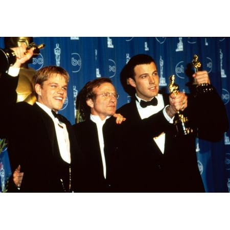 Matt Damon Robin Williams Ben Affleck With Their Academy Awards For Good Will Hunting 1998