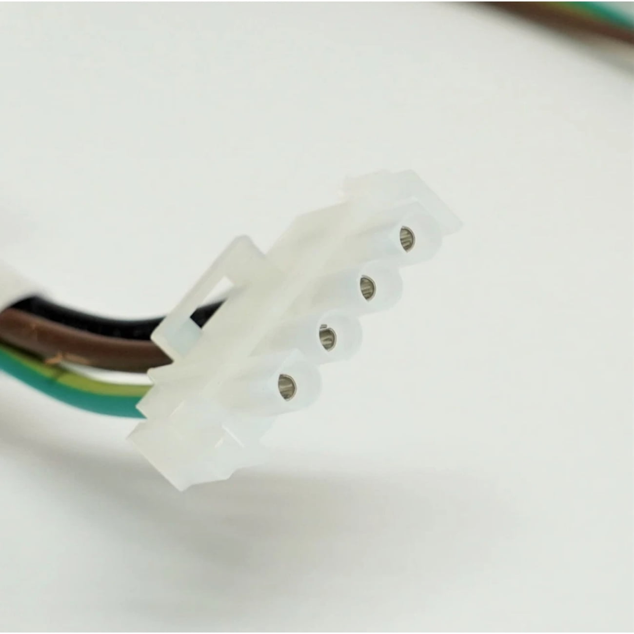 Refrigerator Ice Maker Replaces For Frigidaire FRS6LR5EM0 FRS6LR5EM2 FRS6LR5EM3 FRS6LR5EM5 FRS6LR5EM6 FRS6LR5EM7 FRS6LR5EM8 FRS6LR5EB6 FRS6LR5EQ2 FRS6LR5EQ3 FRS6LR5ES2 FRS6LR5ES5 FRS6LR5ES7 FRS6LR5EW