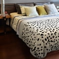 thumbnail image 4 of Catalonia Sherpa Fleece Throw Blanket, Soft Plush Couch Blanket, TV Bed Blanket, Comfy Warm Heavy Throws, Comfort Caring Gift, Cheetah White, 50"" x 60"", 4 of 6