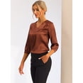 thumbnail image 2 of Blusa de satén para mujer Camisas informales sólidas con cuello en V de manga 3/4 Marrón XS, 2 of 6